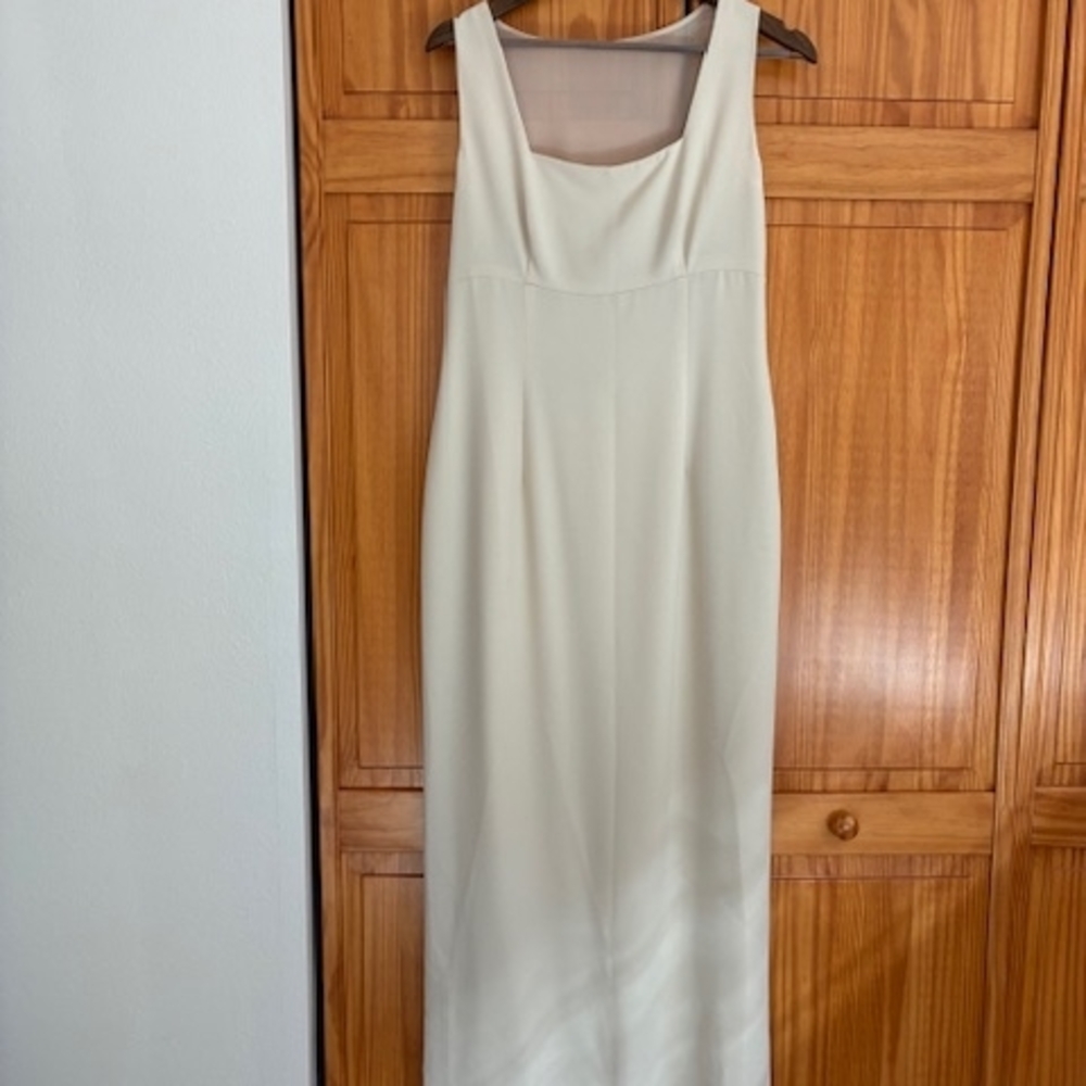 Donna Morgan Cream Sleeveless Maxi Dress